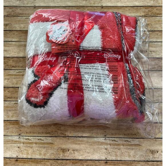 NWT Posh Peanut Disney Mickey Loves Minnie Luxe Cuddle Blanket Patoo - Picture 2 of 3